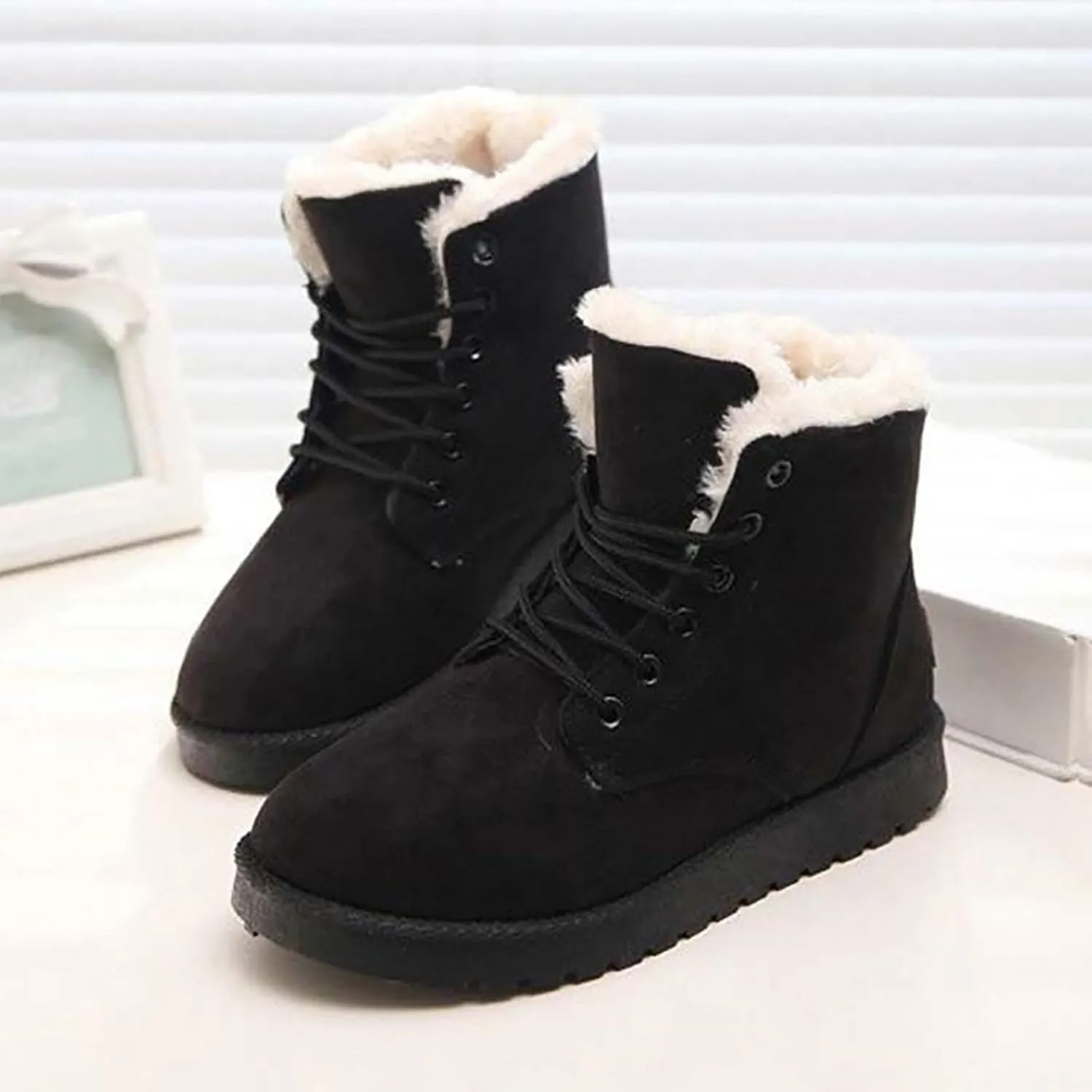 Boots for Women Fur Lined Warm Comfortable Plush Women Boots Lug Sole Platform Outdoor Dressy Snow Shoes