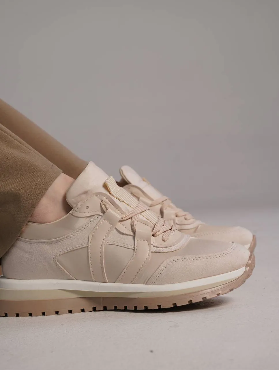Milky sneakers