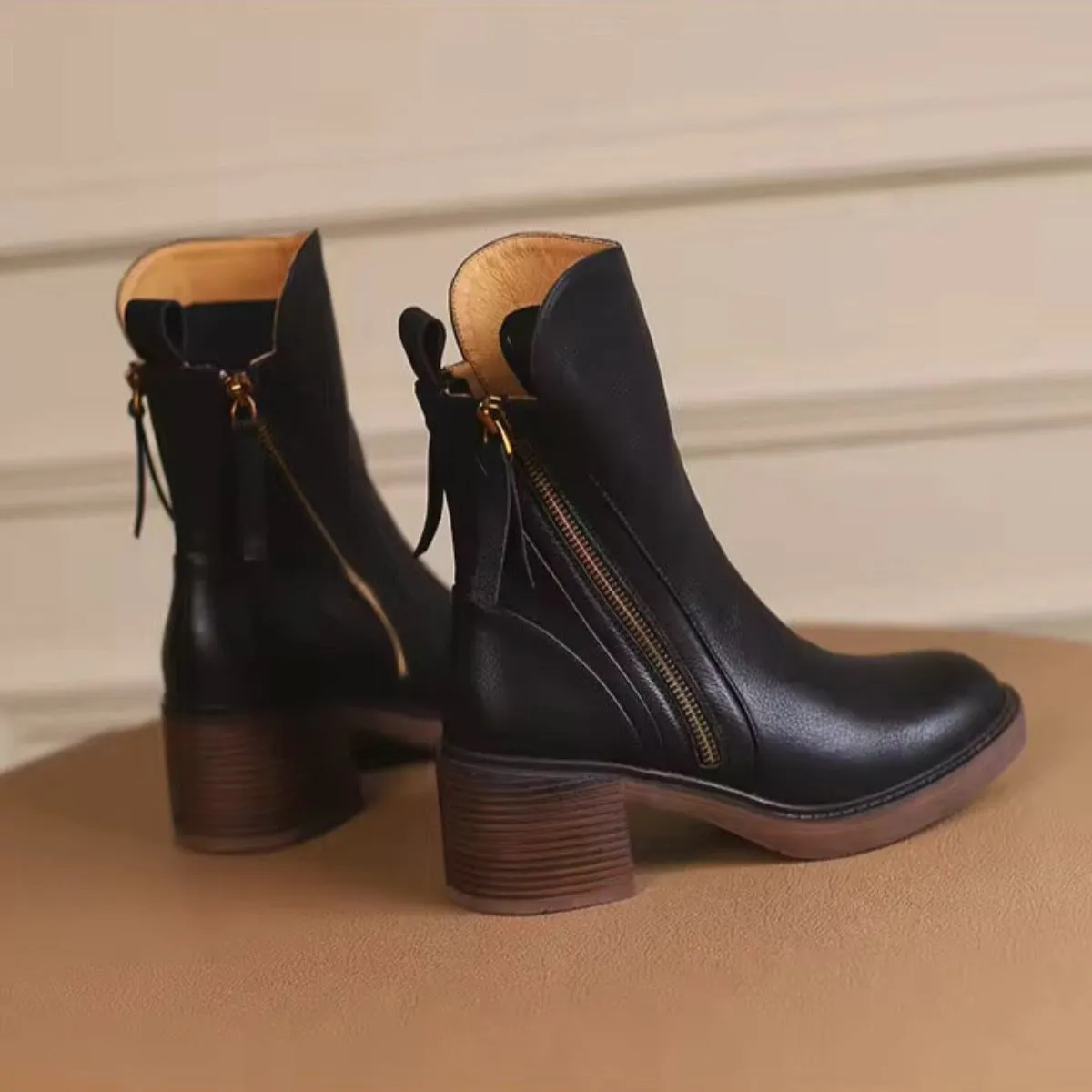Samantha Leather Classics