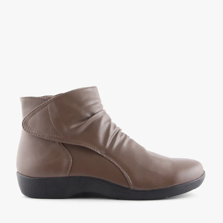 SATURN TAUPE