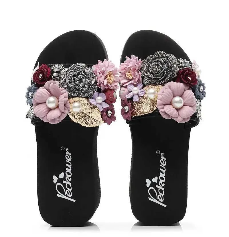 Slippers 3-6cm High Heel Womens Rhinestone Slippers Summer Sweet Flowers Seaside Beach Slippers Fashion Slope with Thick Bottom SandalsL464