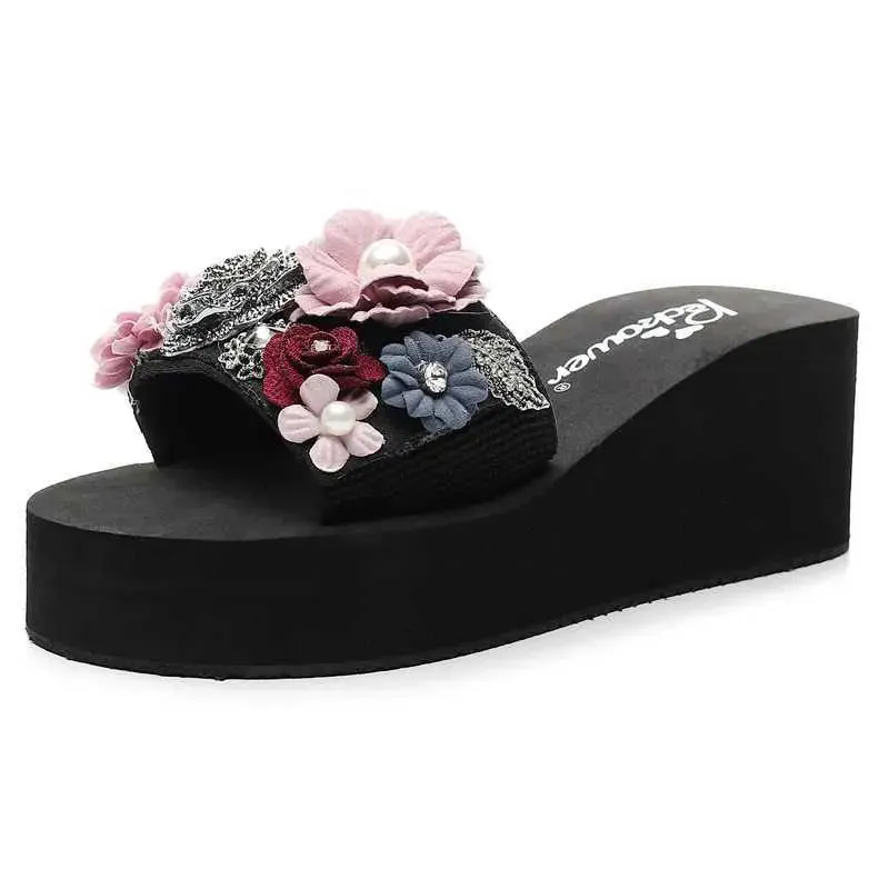 Slippers 3-6cm High Heel Womens Rhinestone Slippers Summer Sweet Flowers Seaside Beach Slippers Fashion Slope with Thick Bottom SandalsL464