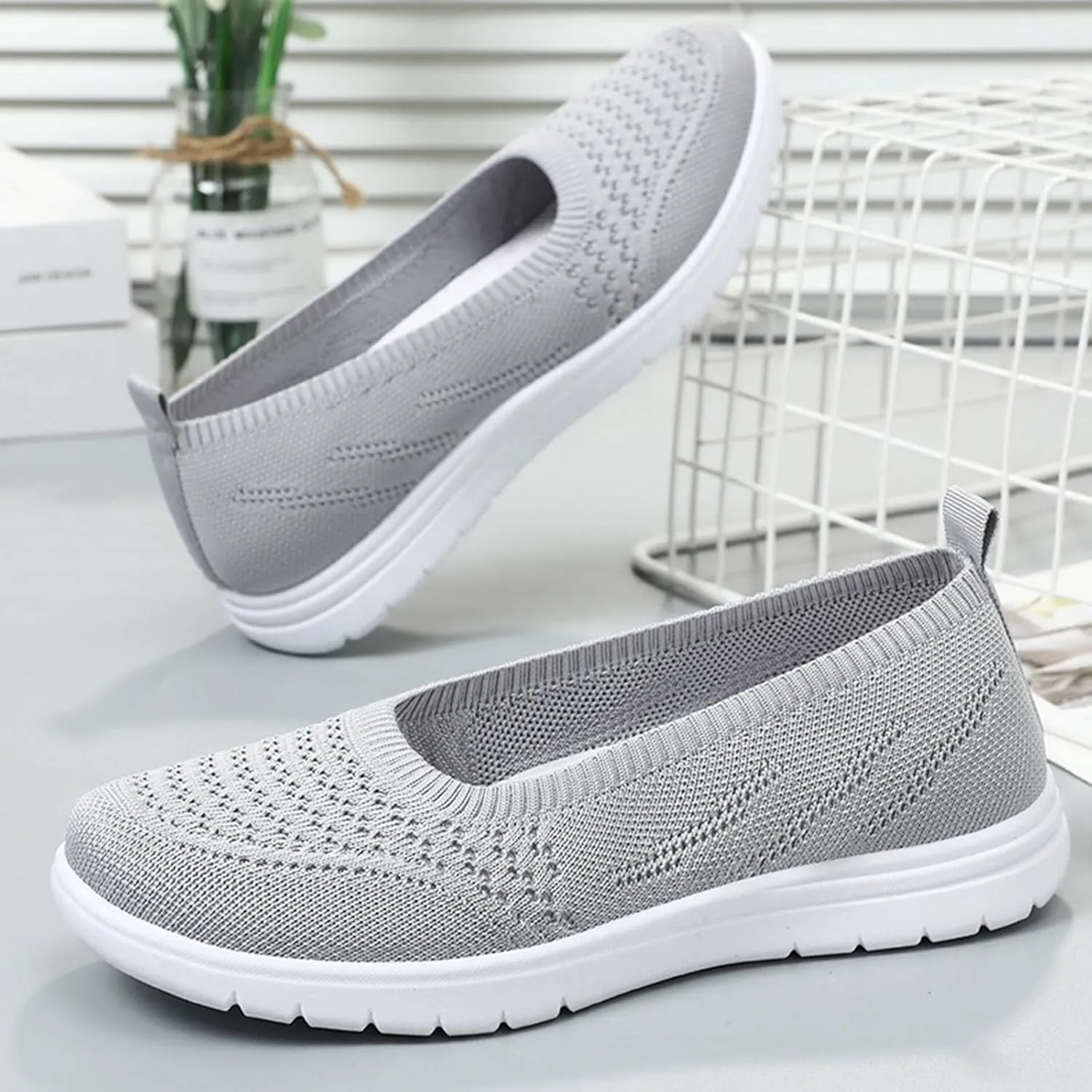 Womens Flats Slip On Go Summer Knit Walking Shoes Breathable Soft Mesh Loafers Athletic Ballet Flats Classic Dress Shoes