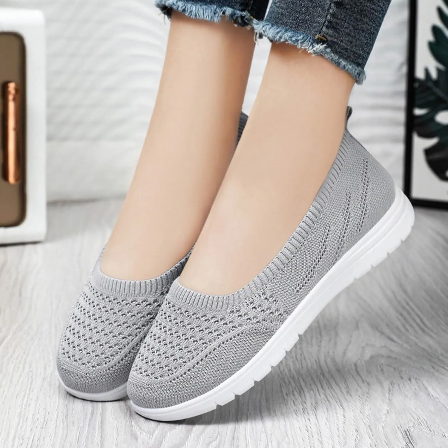 Womens Flats Slip On Go Summer Knit Walking Shoes Breathable Soft Mesh Loafers Athletic Ballet Flats Classic Dress Shoes